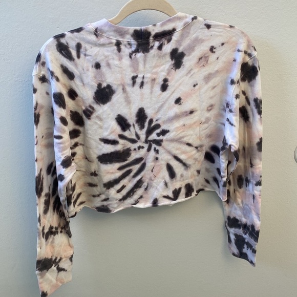 Monrow Kaleidoscope Tie-Dye Cropped Boyfriend Sweatshirt SOLD OUT - Picture 3 of 3